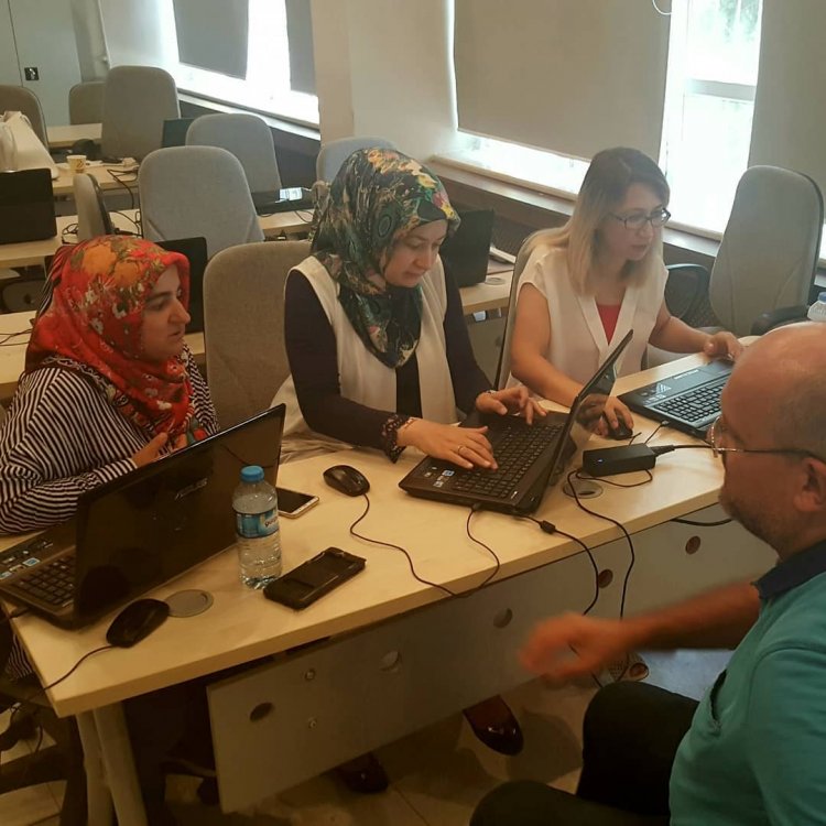 "Eğitimde Yeni Yaklaşımlar" hizmetiçi eğitimi